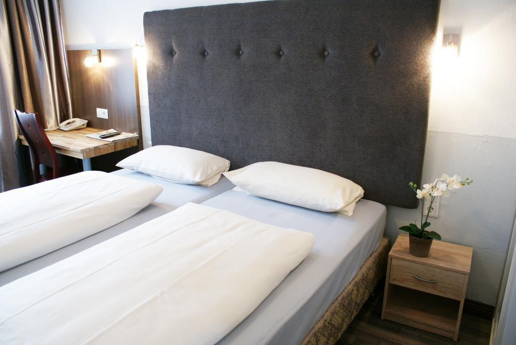 Bahn-hotel Düsseldorf