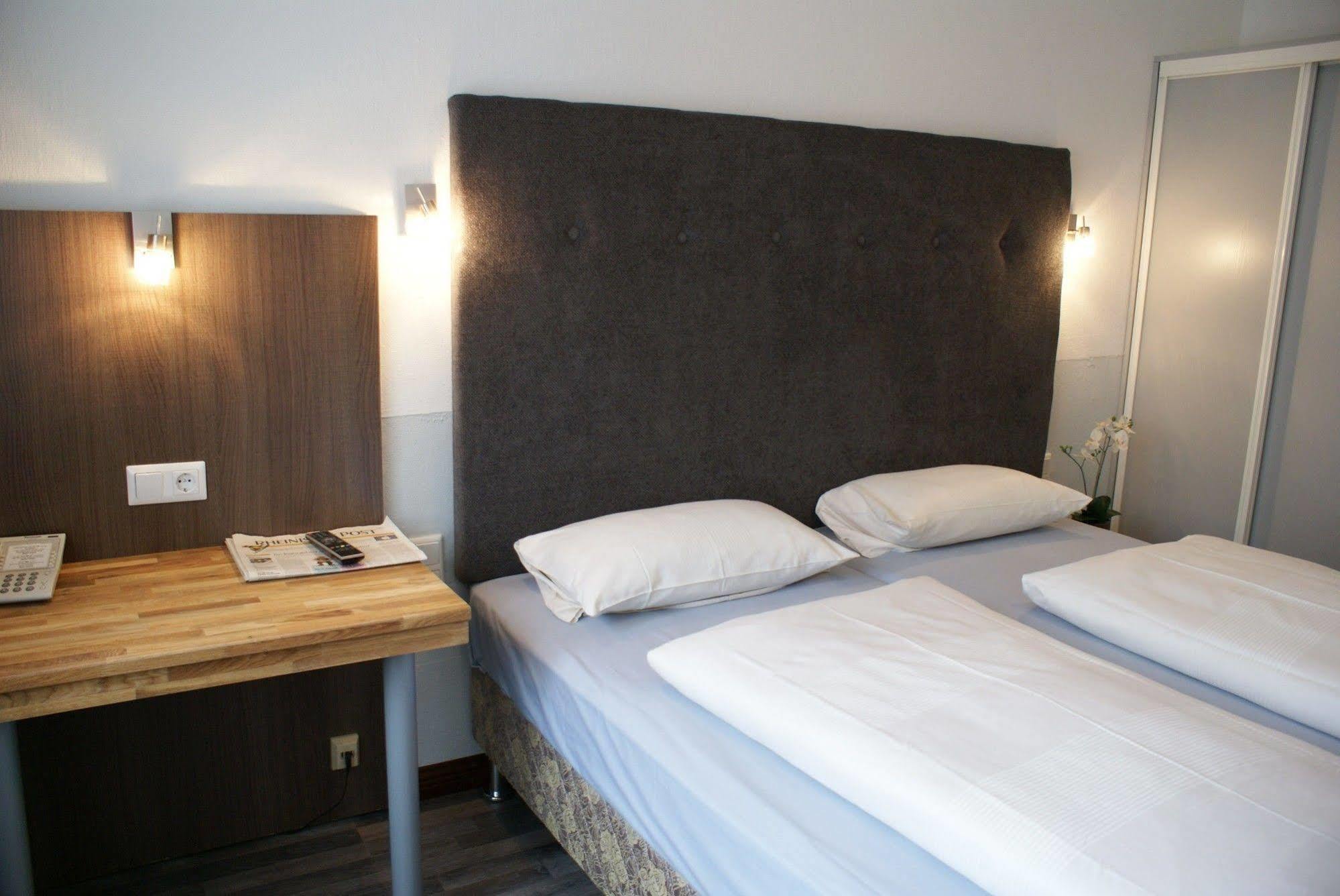 Bahn-hotel Düsseldorf